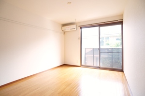 ブルーグラス国分寺 202号-3