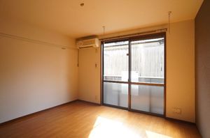 シャーメゾン野沢 105号-2