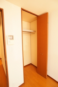 メゾン ドゥ コリーヌ 102号-4