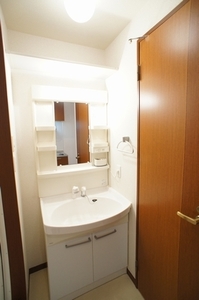 メゾン ドゥ コリーヌ 102号-6