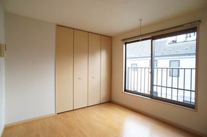 アン・ルミエール 202号-3