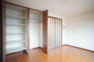 ＨＡＮＯＶＥＲ　ＨＯＵＳＥ 102号-3
