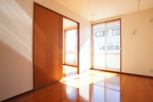 メゾンシエナ 102号-3