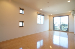 Ｏｒａｎｇｅ　Ｄｏｏｒ 201号-2