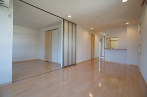 Ｏｒａｎｇｅ　Ｄｏｏｒ 201号-3