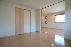 Ｏｒａｎｇｅ　Ｄｏｏｒ 201号-4