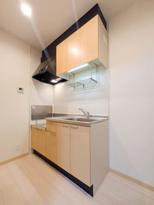 シャーメゾン熊野前 202号-3