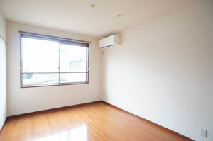 内村ハイツ 203号-3