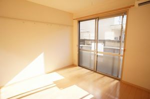 ドルフィン目黒本町 103号-3