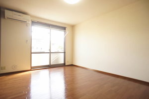 シャーメゾン内藤Ｄ 103号-2