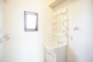 シャーメゾンマルニＡ 201号-8