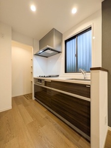 ラ・ルミエール 102号-4