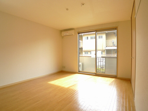 ジュネス桜丘 103号-2