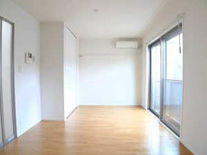 リヴァーフォレスト 201号-2