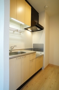 シャーメゾンウエスト 202号-3