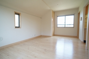 シャーメゾンウエスト 202号-6