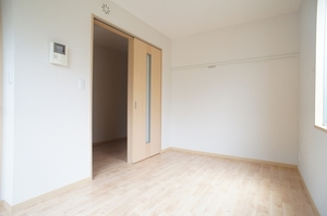 シャーメゾンOKAMOTO EAST 101号-2