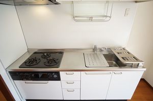 クワトロ E 201号-4