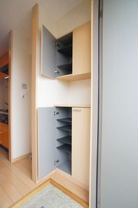 イーグリットＨ 203号-7