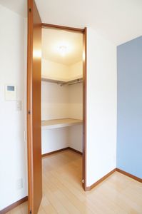 シャーメゾン南大沢 201号-4