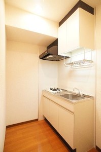 グランルミエール 202号-3