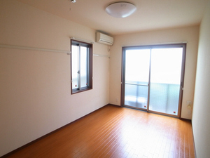 Ｔｈｉｎｅｈ　Ｆｌａｔ’ｓ（ティネフラッツ） 101号-2