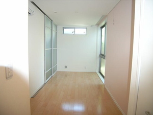 ＬＡ　ＶＩＬＬＡ目白坂 102号-2