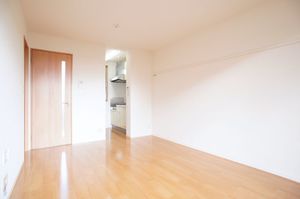 メゾン・ド・ソレイユ 202号-4