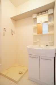 ＧＩＲＡＳＯＬＥ－ＯＶＥＳＴ 202号-9