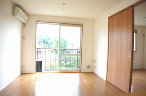 リーベン秋川 201号-2