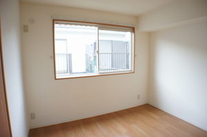 リーベン秋川 201号-8