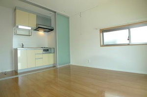 シャーメゾンM 201号-4