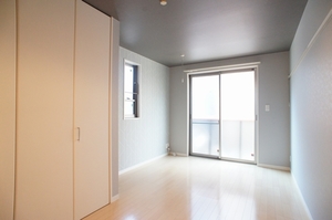 メゾン・サウスロック 102号-4