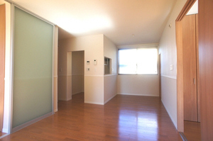 グラン・シャリオ 202号-3