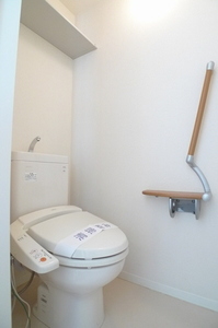 グリーンアベニューⅢ 301号-8