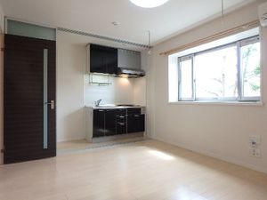 PRESTIGE春日町 102号-4