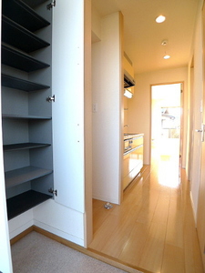 ドルフ宇奈根 203号-6