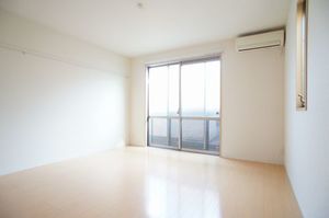 メゾン　サクラ 202号-2