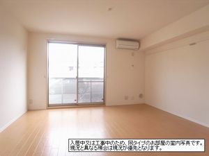 シャーメゾン平山 103号-2