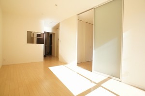 セレーノ西国立 102号-3