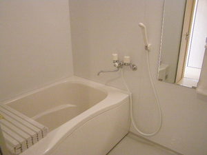 ウインズガ－デン 102号-4