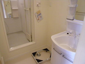 ウインズガ－デン 102号-10