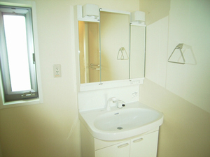 クレール高倉 201号-9