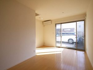 柴崎テラスハウスⅠ 101号-3