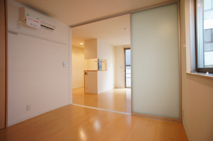 フラット下馬 102号-5