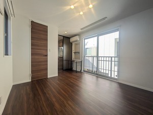 メゾン・アルモニー 202号-1