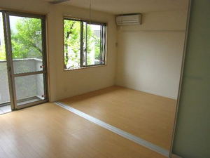 アプリコット　アレイ 201号-2