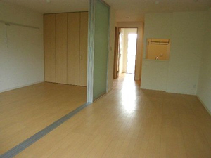 アプリコット　アレイ 201号-4