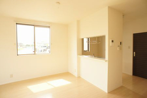 シャーメゾン　柴　Ｃ 101号-5