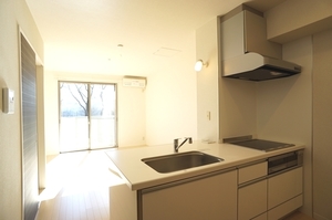 カーサ　ソラール　Ｂ 102号-3